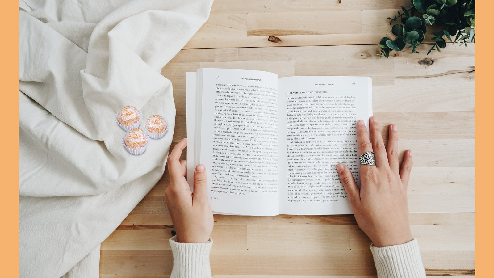 Cinco libros para disfrutar mientras saboreas una Yema de Santa Teresa