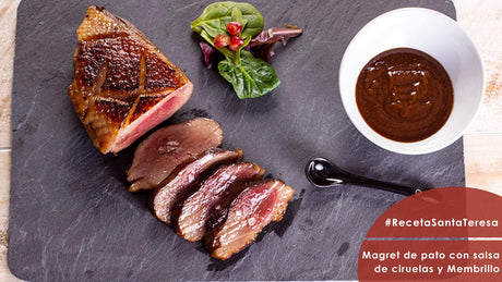 Receta de Magret de pato con salsa de ciruelas y membrillo Santa Teresa